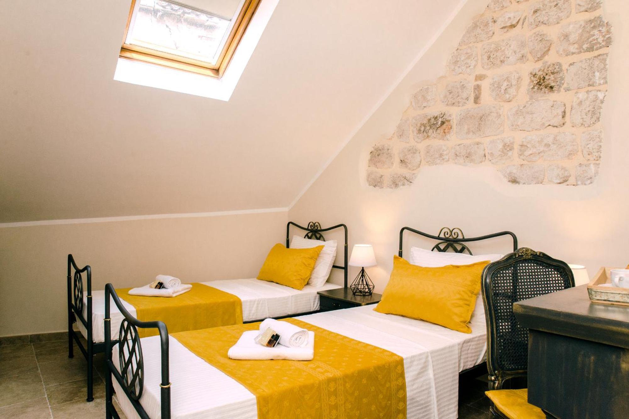 D & Sons Apartments Kotor Pokoj fotografie