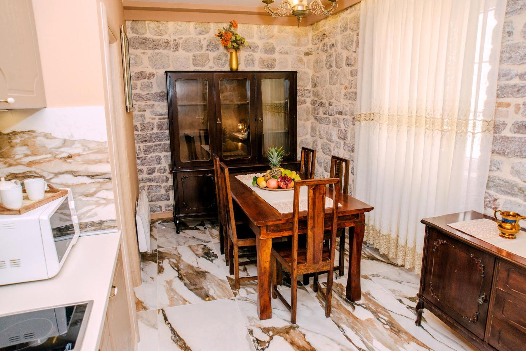 D & Sons Apartments Kotor Pokoj fotografie